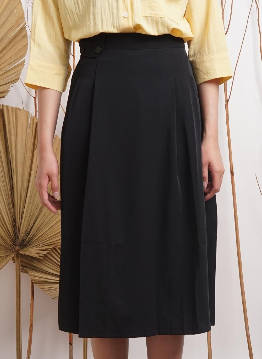 Erika Skirt in Black